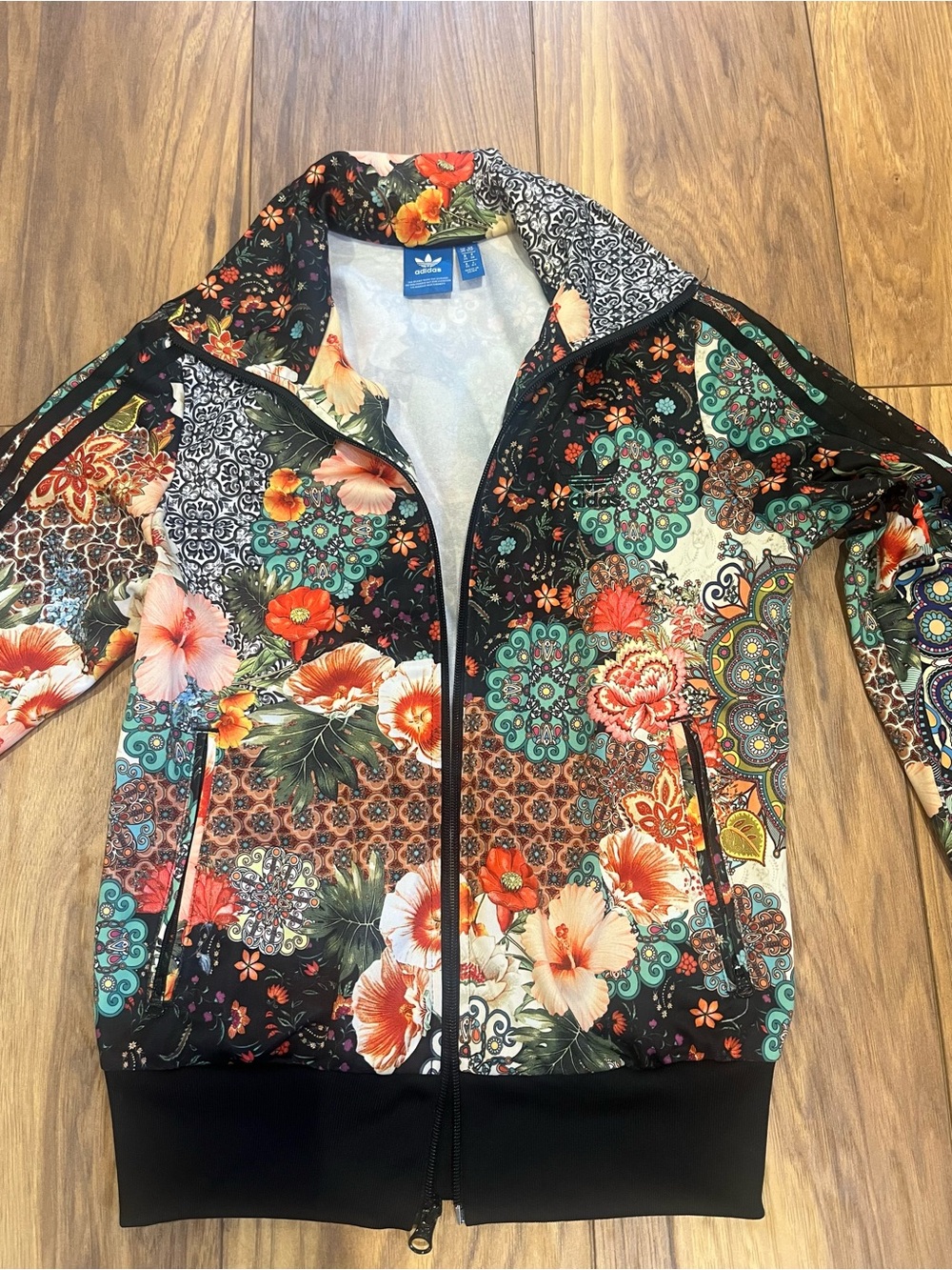 Adidas Originals Floral Paisley Track Jacket Full Zip Women’s Size S - Picture 2 of 7